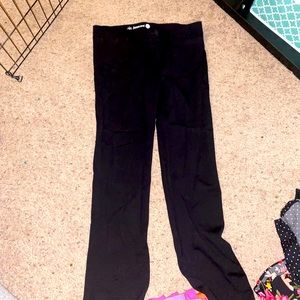 Beta brand size 12 pants. Feels like yoga pants!
